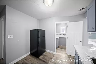 921 4th Street NW, Grand Rapids, MI 49504 - Photo 7