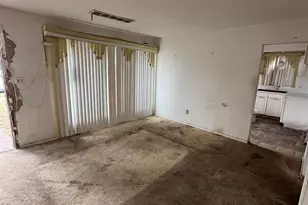 20043 Wyoming Ave, Detroit, MI 48221 - Photo 3