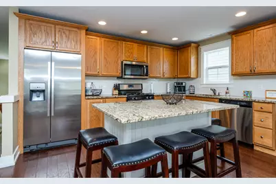 585 Beachwood Path, Benton Harbor, MI 49022 - Photo 77