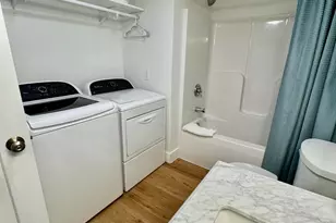 585 Beachwood Path, Benton Harbor, MI 49022 - Photo 41