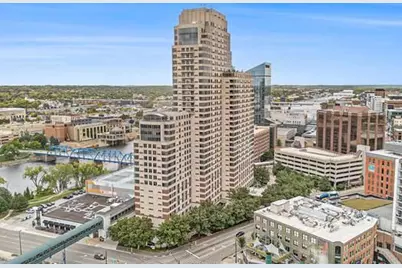 118 Campau Circle NW #1704, Grand Rapids, MI 49503 - Photo 1