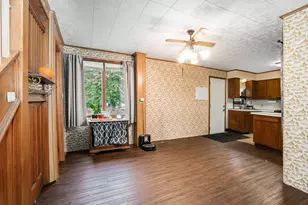 110 S 2nd St, Lawrence, MI 49064 - Photo 7
