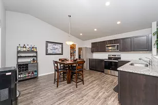 1710 Burr Pond Ln, Vicksburg, MI 49097 - Photo 5