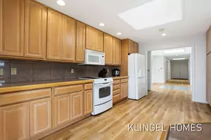 777 Ruddiman Dr, Muskegon, MI 49445 - Photo 9