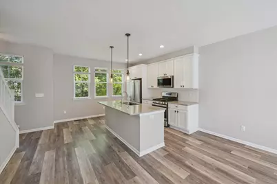 584 Anne Avenue, Brighton, MI 48116 - Photo 9