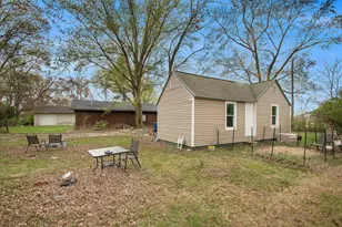 1613 Norton Rd, Benton Harbor, MI 49022 - Photo 5