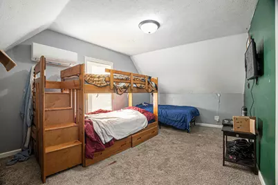 501 S Oak Street, Buchanan, MI 49107 - Photo 9