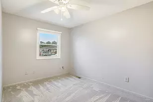 7425 Boulder Bluff, Jenison, MI 49428 - Photo 15