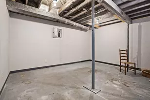 2215 Brook Dr, Kalamazoo, MI 49048 - Photo 17