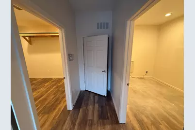 23880 Shook Road, Clinton Twp, MI 48035 - Photo 65