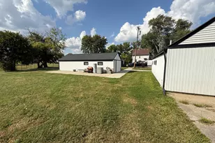 23880 Shook Rd, Clinton Twp, MI 48035 - Photo 25