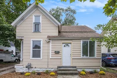 1054 Crosby Street NW, Grand Rapids, MI 49504 - Photo 1