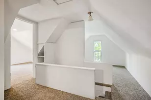 1054 Crosby St NW, Grand Rapids, MI 49504 - Photo 19