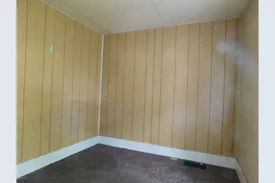 210 Grove Street, Sturgis, MI 49091 - Photo 7