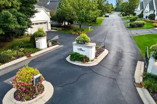 416 Enclave Ct SE, Grand Rapids, MI 49546 - Photo 67