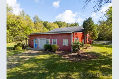 9024 Algoma Avenue NE, Rockford, MI 49341 - Photo 3