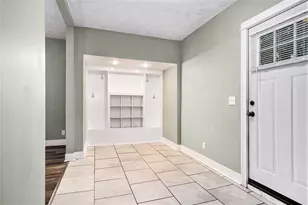 940 Eastern Ave SE, Grand Rapids, MI 49507 - Photo 7