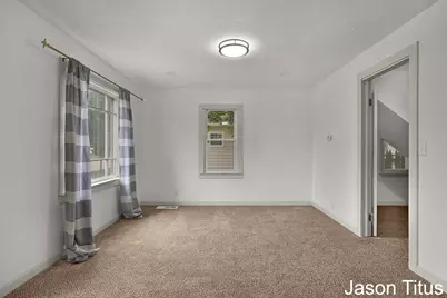 110 E Sycamore Street, Wayland, MI 49348 - Photo 11