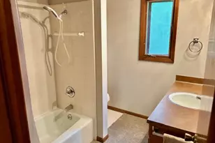 230 S State St, Zeeland, MI 49464 - Photo 27