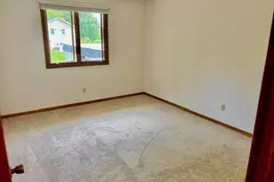 230 S State St, Zeeland, MI 49464 - Photo 25