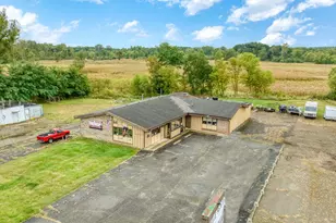 3306 Francis St, Jackson, MI 49203 - Photo 1