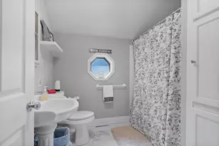 126 N Monroe St, Rockford, MI 49341 - Photo 53