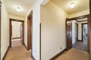 714 Harbor Dr, Manistee, MI 49660 - Photo 21