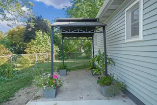 295 8th St NE, Cedar Springs, MI 49319 - Photo 3