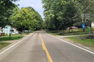 519 E Glass Rd, Ortonville, MI 48462 - Photo 3