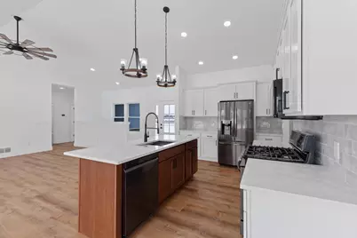 4909 Schmitz Court, Adrian, MI 49221 - Photo 9