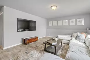 10381 Schrier Ln, Portage, MI 49024 - Photo 17