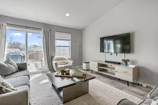 10381 Schrier Ln, Portage, MI 49024 - Photo 5