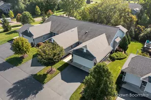 8105 Amber Crest Dr SW, Byron Center, MI 49315 - Photo 19