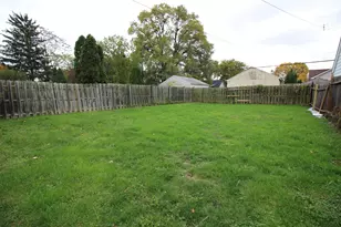 1575 Philomene Blvd, Lincoln Park, MI 48146 - Photo 15