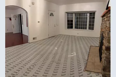 694 Colfax Avenue, Benton Harbor, MI 49022 - Photo 7