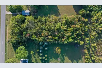 W Elm Valley Road, Three Oaks, MI 49128 - Photo 3