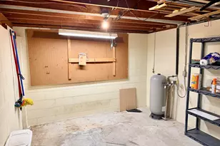 897 Van Eyck St, Muskegon, MI 49442 - Photo 17