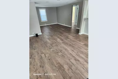 2855 Mann Road, Waterford, MI 48329 - Photo 7