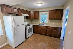 717 Royce Ave, Kalamazoo, MI 49001 - Photo 5