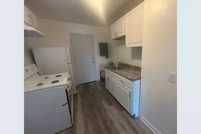 20872 Atlantic Avenue, Warren, MI 48091 - Photo 7