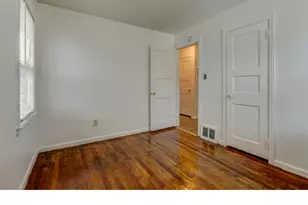 6010 Oldtown St, Detroit, MI 48224 - Photo 9