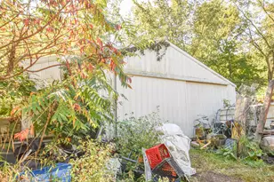 204 Dons Dr, Coldwater, MI 49036 - Photo 9