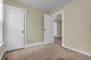 1610 16th St, Port Huron, MI 48060 - Photo 17