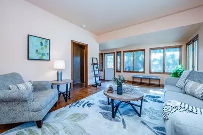 201 Sycamore Street E, Three Oaks, MI 49128 - Photo 5