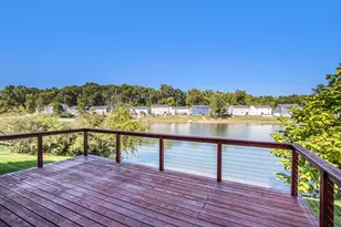 593 Trumpeter Bay Dr, Benton Harbor, MI 49022 - Photo 23