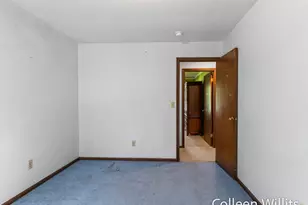 421 W Chadwick Dr, Muskegon, MI 49445 - Photo 37