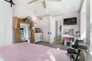 374 Ridgeway St, Saint Joseph, MI 49085 - Photo 77