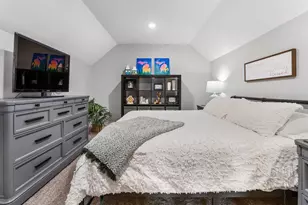 374 Ridgeway St, Saint Joseph, MI 49085 - Photo 117