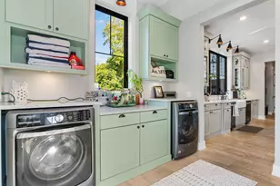 374 Ridgeway St, Saint Joseph, MI 49085 - Photo 47