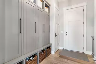 374 Ridgeway St, Saint Joseph, MI 49085 - Photo 49